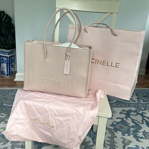 COCCINELLE MYRTHA MAXI LOGO MEDIUM - Purchased in Italy